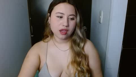 Snapshot of eimy_collin chatting on 05-13-26, 05:38 EIMY MODEL INDEPENDENT online show from 05-13-26, 05:38