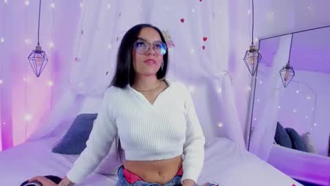 eimy_rosse18 online show from 02-16-26, 12:45