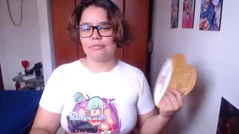 Snapshot of eimy_saenzz chatting on 11-10-25, 03:33 eimy_saenzz online show from 11-10-25, 03:33