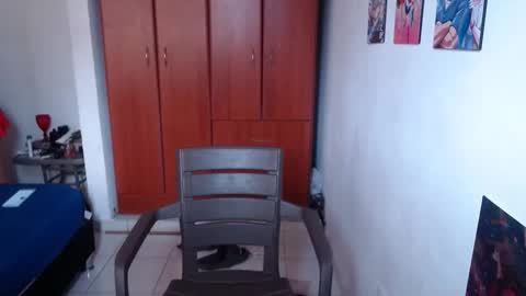 Snapshot of eimy_saenzz chatting on 11-28-25, 02:31 eimy_saenzz online show from 11-28-25, 02:31