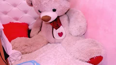 Snapshot of eimy_skinny chatting on 03-10-26, 02:33 eimy online show from 03-10-26, 02:33