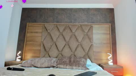 YG COUPLE online show from 03-17-26, 07:28