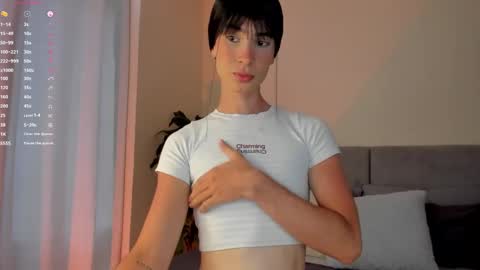 Snapshot of einyel_ chatting on 02-26-25, 07:49 Einyel online show from 02-26-25, 07:49