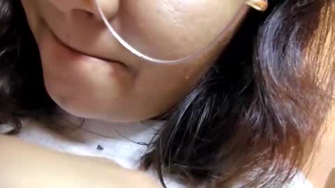 Snapshot of eireneninon chatting on 11-16-25, 01:22 Eirene online show from 11-16-25, 01:22