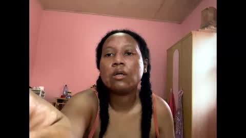 Snapshot of eirondra_valeen chatting on 01-06-26, 10:19 Eirondra Valeen online show from 01-06-26, 10:19