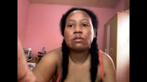 Snapshot of eirondra_valeen chatting on 01-07-26, 10:40 Eirondra Valeen online show from 01-07-26, 10:40