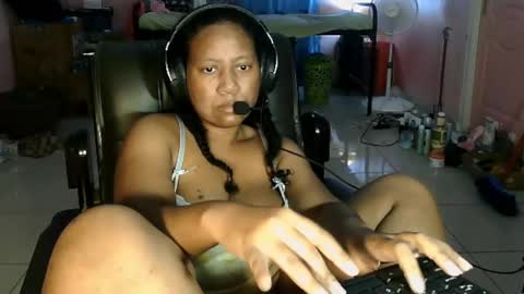 Snapshot of eirondra_valeen chatting on 02-05-26, 03:11 Eirondra Valeen online show from 02-05-26, 03:11