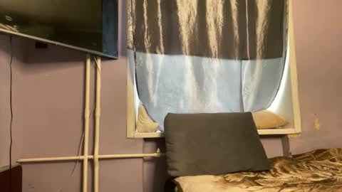 Eitan online show from 02-12-26, 05:35