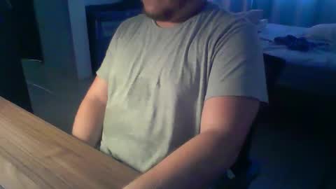 Snapshot of ekudemic chatting on 01-10-26, 06:20 Juan Pablo M online show from 01-10-26, 06:20