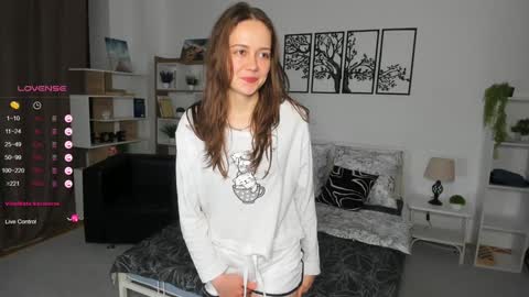 Elis 3 online show from 12-27-24, 06:10