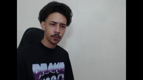 Instagram BelowAbajo online show from 07-22-26, 03:20