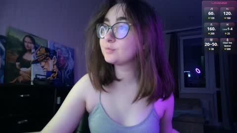 Snapshot of el_sweety chatting on 12-18-24, 03:11 If you like it when I meow give me a thumbs up online show from 12-18-24, 03:11
