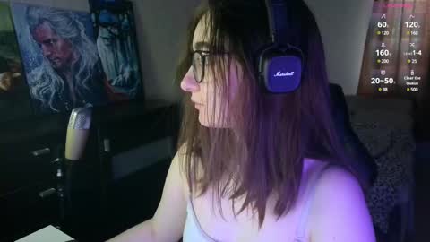 Snapshot of el_sweety chatting on 03-06-25, 09:36 If you like it when I meow give me a thumbs up online show from 03-06-25, 09:36