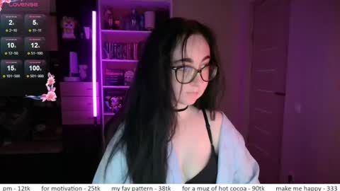If you like it when I meow give me a thumbs up online show from 06-15-26, 11:56