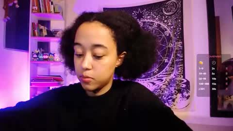 Ela  Help me reach 100 thumbs up online show from 02-02-26, 05:39