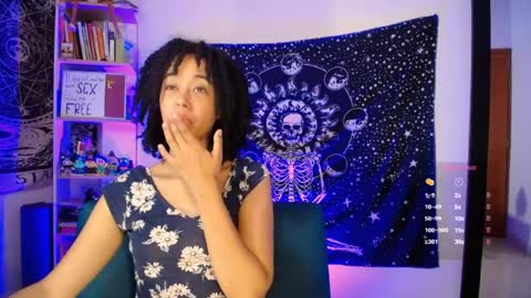 Ela  Help me reach 100 thumbs up online show from 07-08-26, 07:02