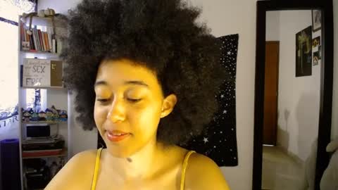 Ela  Help me reach 100 thumbs up online show from 08-02-26, 05:22