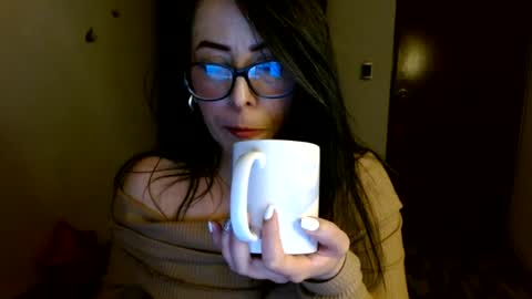 ela_3611 online show from 07-31-26, 02:44