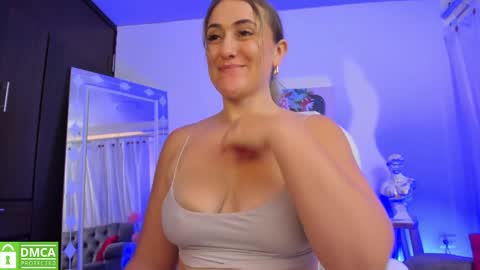 Snapshot of ela_ps chatting on 01-20-25, 02:57 LOREIN online show from 01-20-25, 02:57