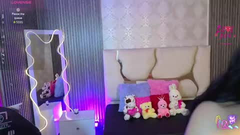 ela_tay1 online show from 05-16-26, 07:23