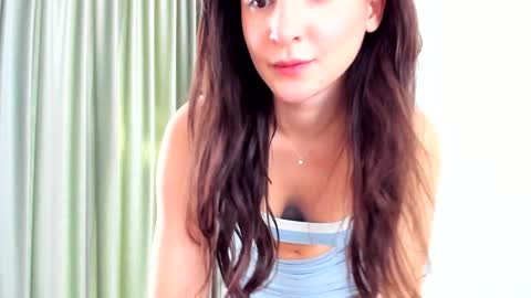 Snapshot of elaanna chatting on 01-07-25, 08:13 Ela online show from 01-07-25, 08:13