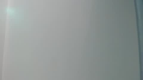 Snapshot of eladyrous98 chatting on 11-23-25, 01:22 ladi online show from 11-23-25, 01:22