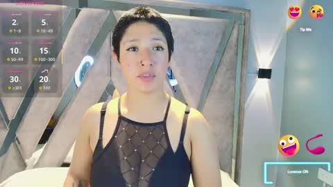 elaine87_ online show from 11-10-25, 09:47