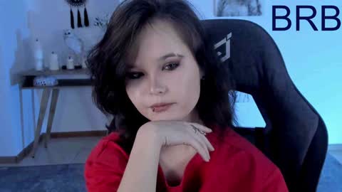 Snapshot of elainebeness chatting on 12-14-24, 10:39 Your sweet girl online show from 12-14-24, 10:39