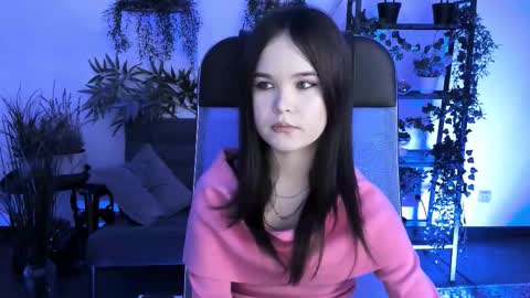 Snapshot of elainebeness chatting on 11-24-25, 08:30 Your sweet girl online show from 11-24-25, 08:30