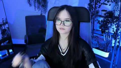 Your sweet girl online show from 04-28-26, 04:34