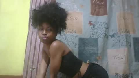 Snapshot of elalia1234 chatting on 10-13-25, 02:33 elalia1234 online show from 10-13-25, 02:33