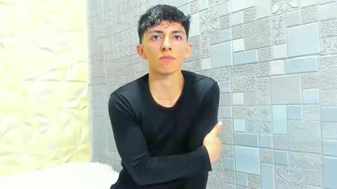 Elan Giralon online show from 11-11-25, 10:21