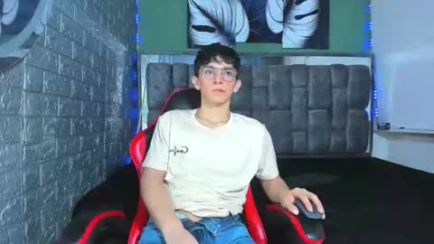 Elan Giralon online show from 05-09-26, 09:31