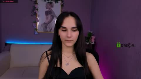 Snapshot of elani_grey chatting on 03-13-26, 08:48 elani online show from 03-13-26, 08:48