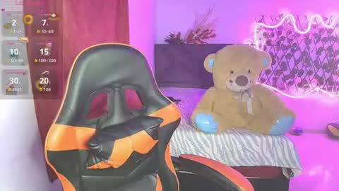 lara online show from 08-06-26, 10:17