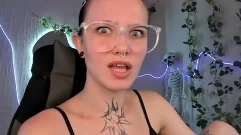 elastikiss online show from 07-30-26, 11:31