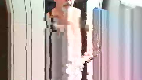 Snapshot of elbasca chatting on 01-09-26, 12:08 elbasca online show from 01-09-26, 12:08