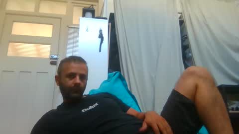 Snapshot of elcondorxo509107 chatting on 11-11-25, 02:11 daniel18cmx online show from 11-11-25, 02:11