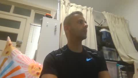 Snapshot of elcondorxo509107 chatting on 11-26-25, 09:32 daniel18cmx online show from 11-26-25, 09:32