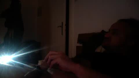 elcretinmo online show from 11-25-25, 03:50