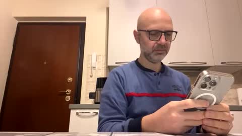 Snapshot of eldiablo844 chatting on 11-09-25, 05:33 Eldiablo844 online show from 11-09-25, 05:33