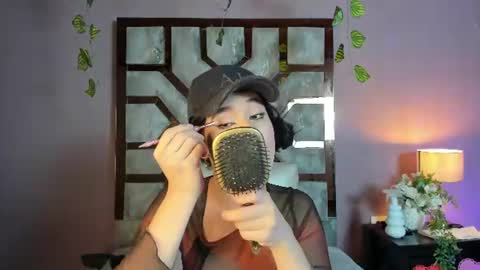 Snapshot of electra_gosselin chatting on 06-12-26, 01:37 electra_gosselin online show from 06-12-26, 01:37
