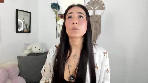Snapshot of electra_hunt chatting on 07-15-26, 02:39 Electra- Please help me reach 100 likes online show from 07-15-26, 02:39
