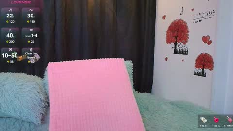 Snapshot of electra_queen1 chatting on 03-01-25, 09:29 Electra online show from 03-01-25, 09:29