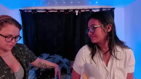LEXA  CLARKE online show from 05-25-26, 06:03
