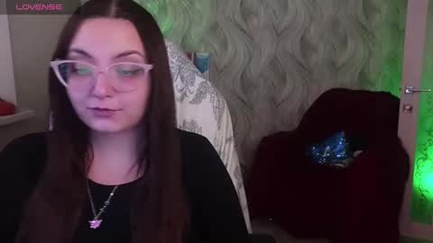 Snapshot of elegant_audacity chatting on 12-03-24, 02:38 Rachel online show from 12-03-24, 02:38