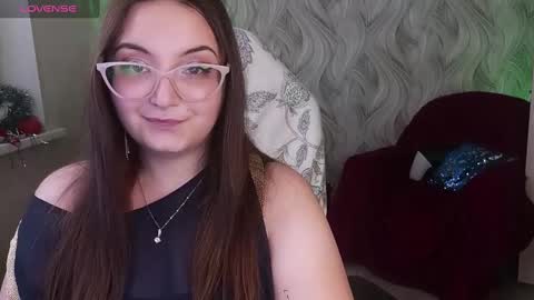 Snapshot of elegant_audacity chatting on 12-24-24, 10:22 Rachel online show from 12-24-24, 10:22