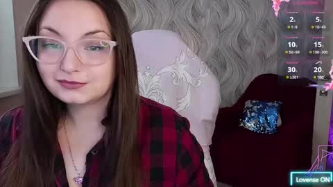 Snapshot of elegant_audacity chatting on 01-10-25, 09:13 Rachel online show from 01-10-25, 09:13