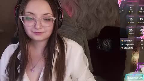 Snapshot of elegant_audacity chatting on 01-25-25, 12:58 Rachel online show from 01-25-25, 12:58