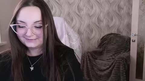 Snapshot of elegant_audacity chatting on 02-12-25, 01:48 Rachel online show from 02-12-25, 01:48